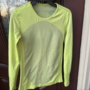 Set of 2 - Fabletics New Balance neon yellow green workout long sleeve tee shirt